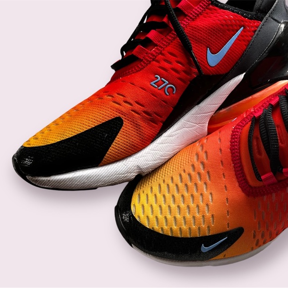 AUTHENTIC NIKE AIR MAX 270 SNEAKERS - Picture 7 of 15